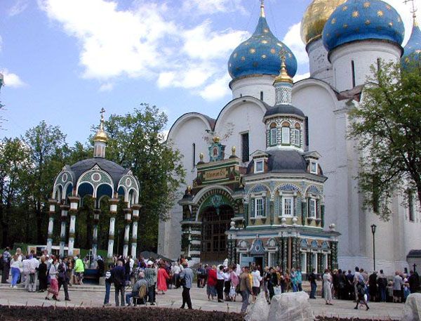 Увлекательный паломнический тур в Подмосковье