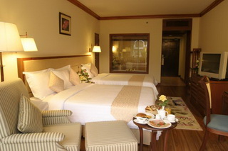 PHUKET GRACELAND RESORT & SPA