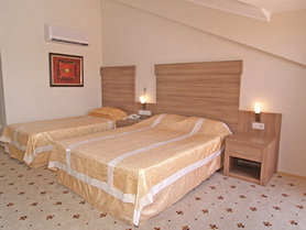 CLUB SIDE COAST HOTEL