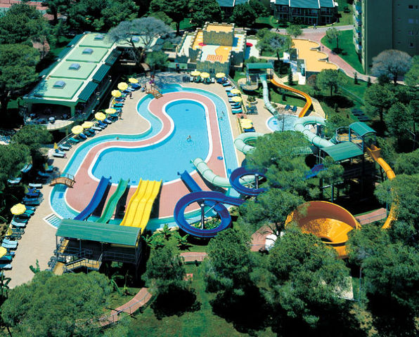 MARITIM PINE BEACH RESORT 5*