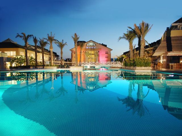 ALVA DONNA EXCLUSIVE HOTEL & SPA 5*